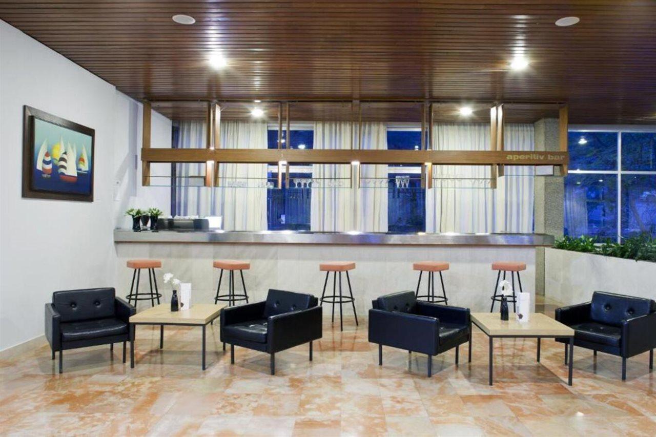 Bluesun Hotel Maestral Brela Bagian luar foto