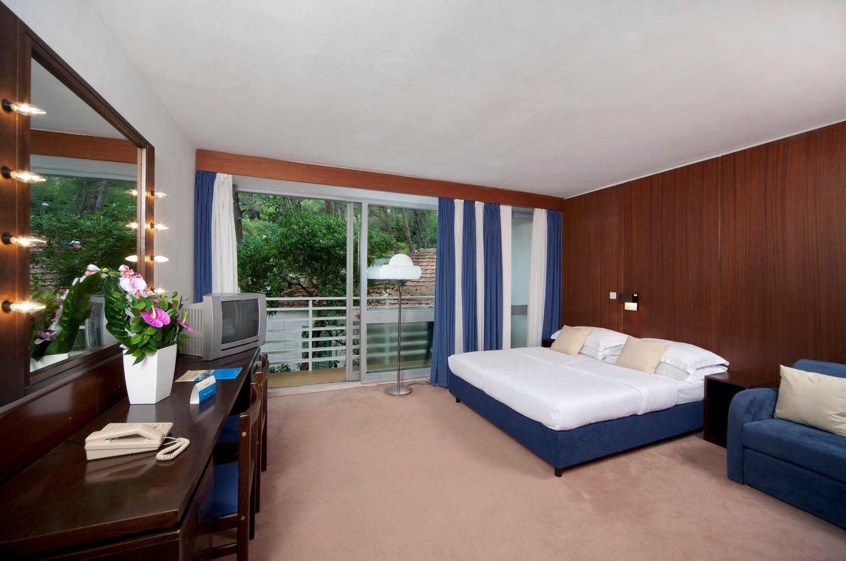 Bluesun Hotel Maestral Brela Bagian luar foto
